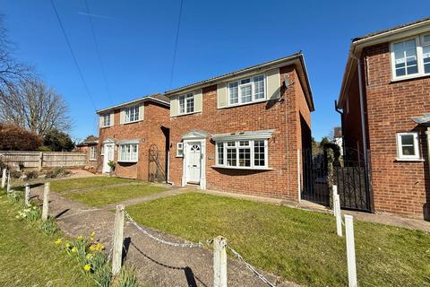 6b Boundary Road, Wooburn Green, High Wycombe, HP10 0DT