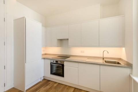 2 bedroom flat to rent, Old Brompton Road, South Kensington, London, SW5