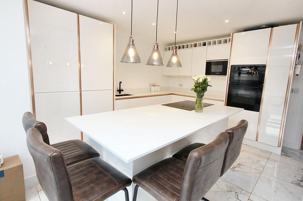 Family Kitchen