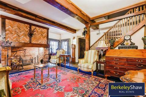 5 bedroom character property for sale, Carr Moss Lane, Halsall, Ormskirk, Lancashire, L39 8SA