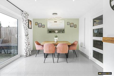9 Talbot Road, Hatfield, AL10 0QX