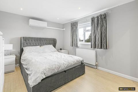 9 Talbot Road, Hatfield, AL10 0QX