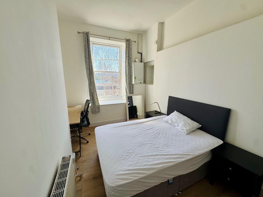 Bedroom2