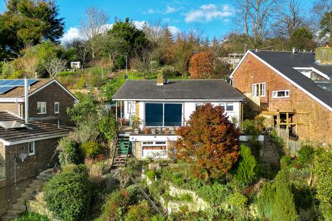 2 bedroom detached house for sale, Love Lane, Rye, East Sussex TN31 7NE