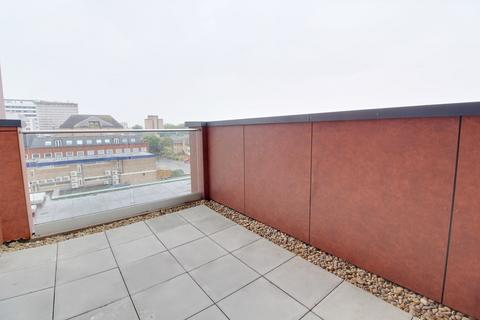 2 bedroom apartment for sale, Beaumont Court, Southend On Sea SS2