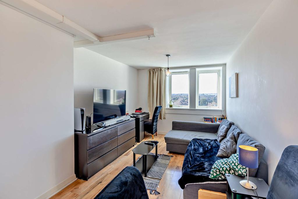 8638174-interior07-800