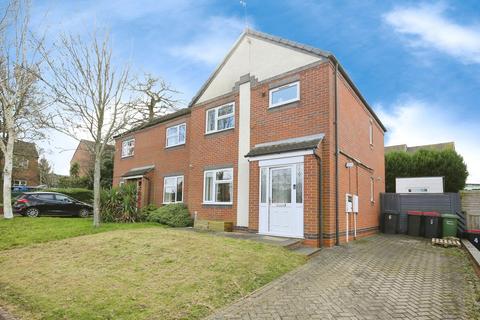 6 Glovers Close, Atherstone, CV9 1QF