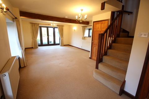 3 bedroom barn conversion to rent, Upper Sapey, Worcestershire, WR6 6EU