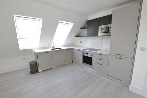 2 bedroom apartment to rent, Hyde Road, South Croydon CR2