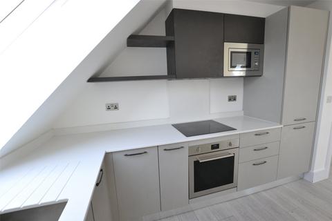 2 bedroom apartment to rent, Hyde Road, South Croydon CR2