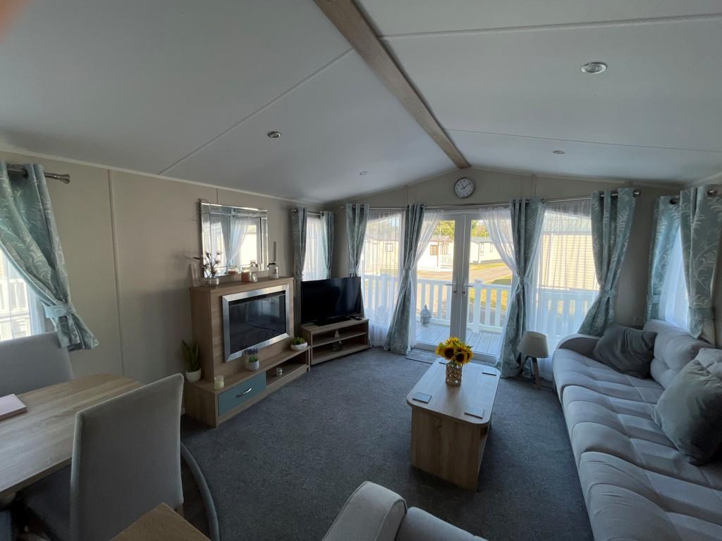 Living room 2