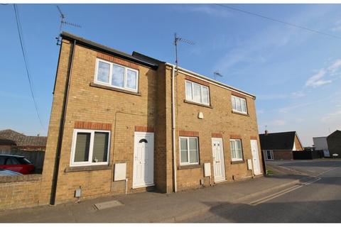 1 bedroom end of terrace house for sale, River Terrace, Whittlesey PE7