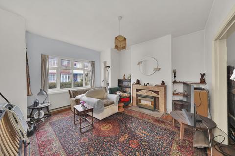4 bedroom semi-detached house for sale, Cleveleys Road, London E5