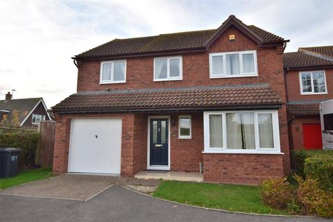 4 bedroom detached house to rent, Grange Road, Gloucester GL4