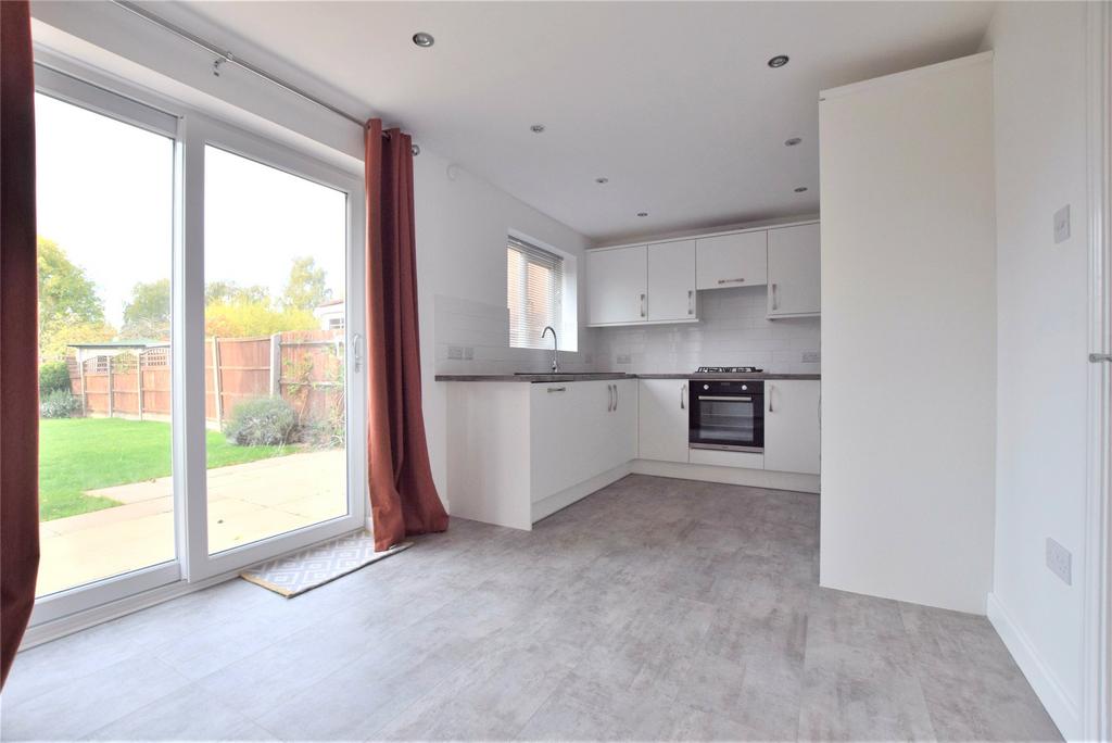 Dining/Kitchen