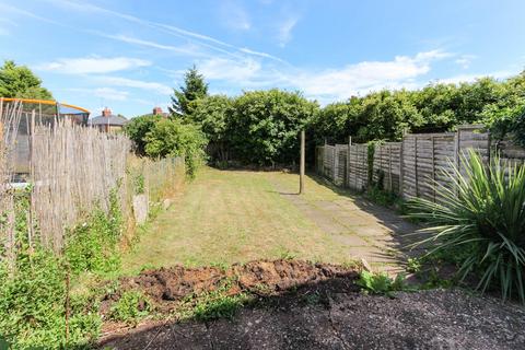 41 Ashfield Road, Wellingborough, NN8 3JG