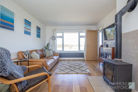 Tanglewood Anchor Corner, Little Ellingham, Attleborough, NR17 1JX