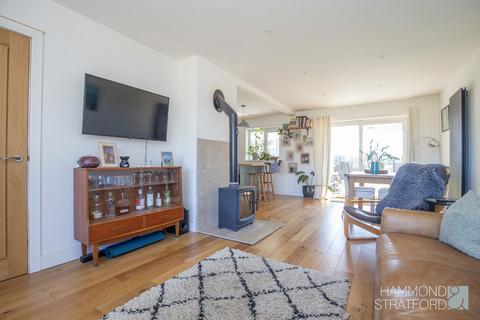Tanglewood Anchor Corner, Little Ellingham, Attleborough, NR17 1JX