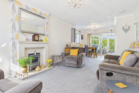 16 Bridgeman Croft, Birmingham, B36 0AF