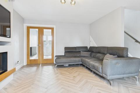 6 Armstrong Drive, Birmingham, B36 9NL
