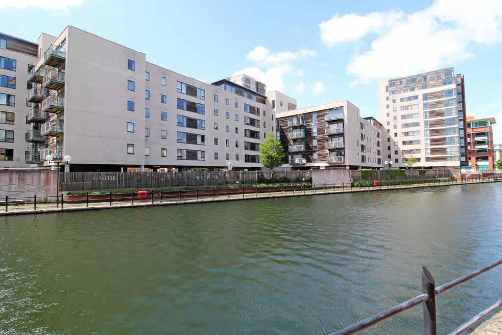 4 Celestia Water