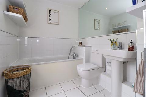 Flat 1, Bonham House Kingfield Road, Woking, GU22 9DX