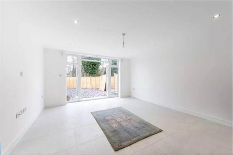 undefined, Woodgrange Avenue, Harrow HA3