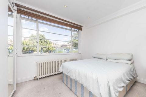 1 bedroom flat to rent, Balham High Road, London SW17