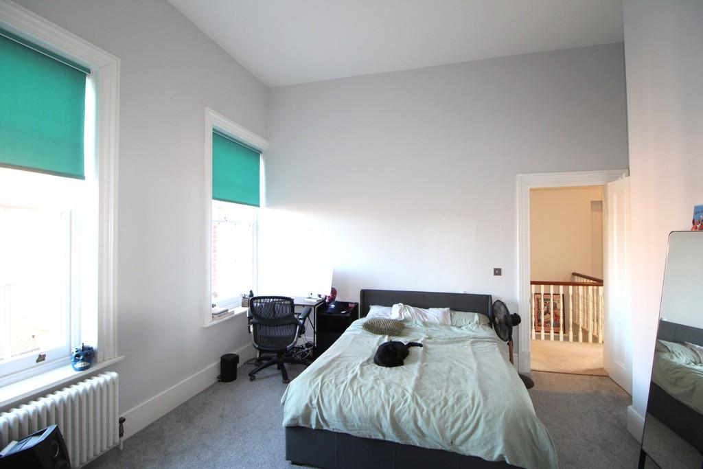 Second bedroom 1.0