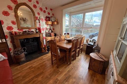 3 bedroom semi-detached house for sale, Winsover Road, Spalding
