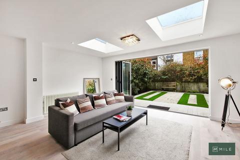 4 bedroom terraced house for sale, St Margarets Road, London NW10