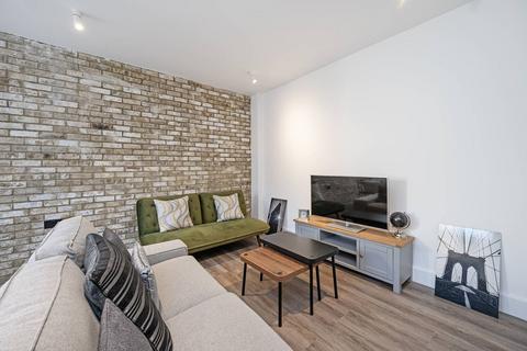 2 bedroom flat for sale, Michigan Avenue, Manor Park E12