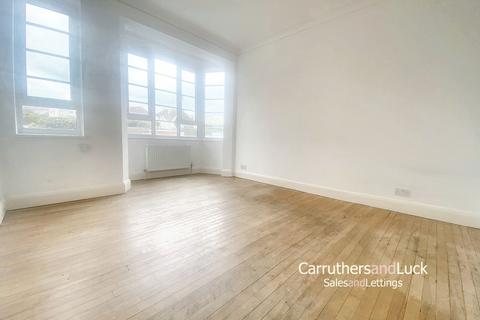 1 bedroom flat to rent, Chichester Drive East, Saltdean, BN2 8LU