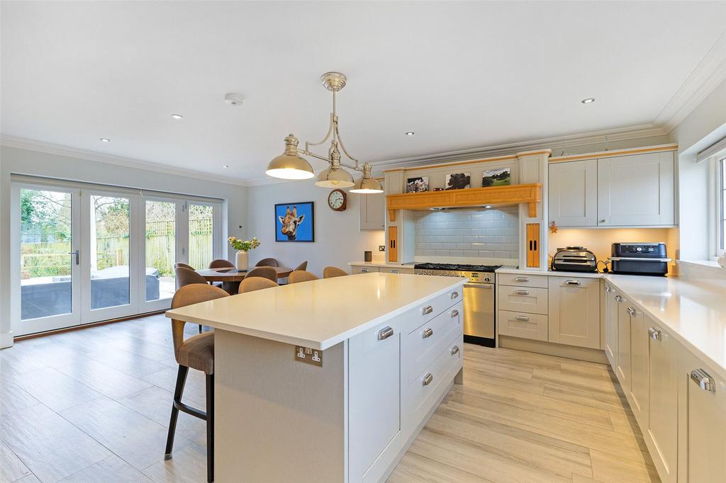 Kitchen/Breakfast