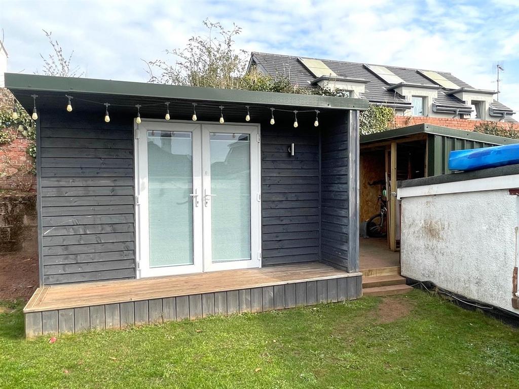 Garden Office