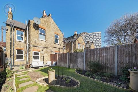 12 Queens Road, Morden, SM4 5DF