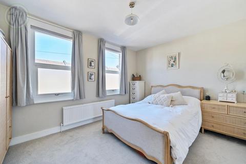 12 Queens Road, Morden, SM4 5DF