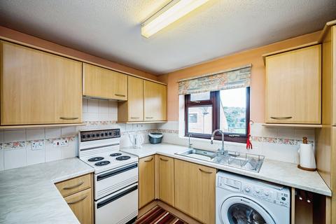 2 bedroom retirement property for sale, Lansdowne Way, High Wycombe HP11