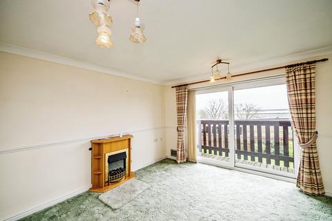 2 bedroom retirement property for sale, Lansdowne Way, High Wycombe HP11