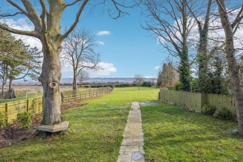 Lyde House Perry Lane, Bledlow, Princes Risborough, HP27 9PA