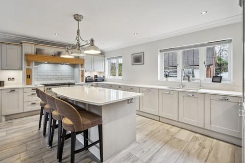 Lyde House Perry Lane, Bledlow, Princes Risborough, HP27 9PA