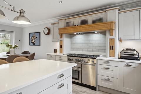 Lyde House Perry Lane, Bledlow, Princes Risborough, HP27 9PA