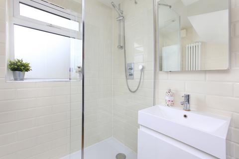 1 bedroom flat for sale, Ramsden Road, Balham, London