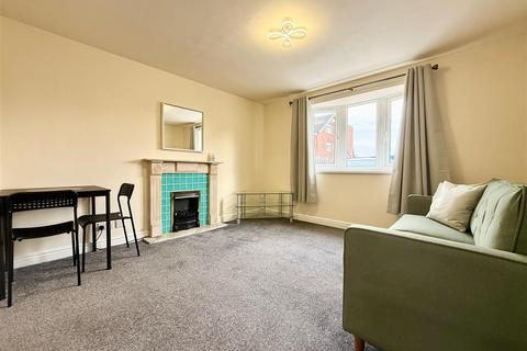 1 bedroom flat to rent, Avenue Road, Whittington Moor