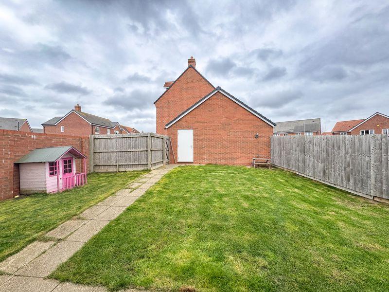 Rear garden view2