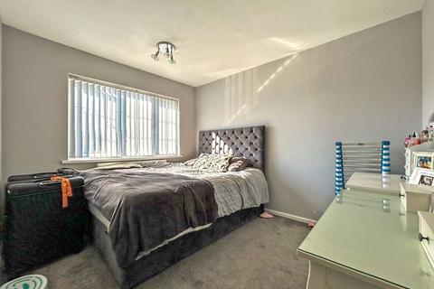 3 bedroom terraced house for sale, Rochester Croft, Reedswood, Walsall