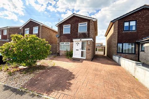 undefined, 4 Clos-Y-Deri Porthcawl CF36 3PR
