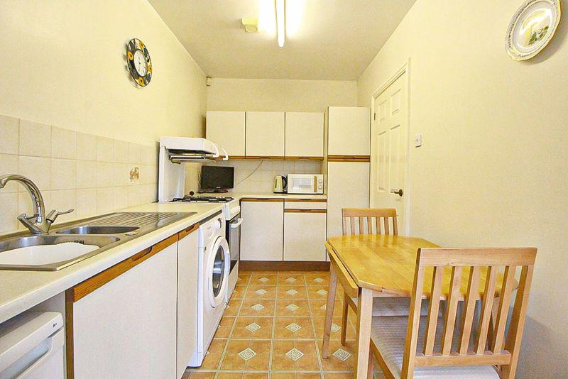 Dining kitchen