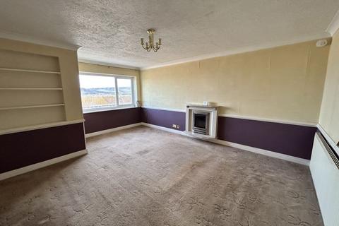 2 bedroom semi-detached house for sale, Ormeside, Penrhynside