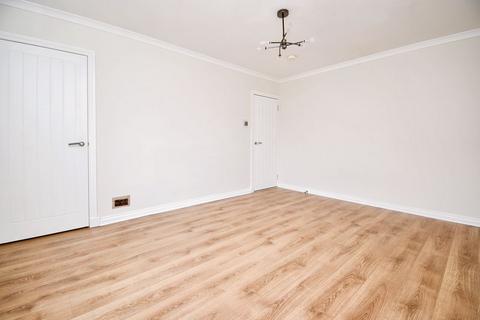 1 bedroom apartment to rent, Maxwell Place, Kilsyth